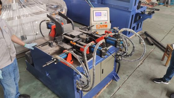 Macchine per la tracciatura di tubi a doppia estremità Macchine per la tracciatura di tubi a doppia estremità