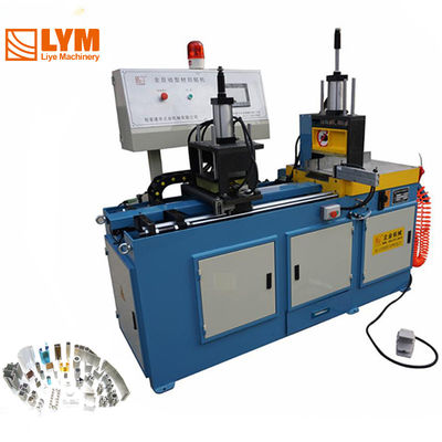 Macchina automatica di taglio a seghe di alluminio CNC per il taglio di tubi e barre di profilo di alluminio