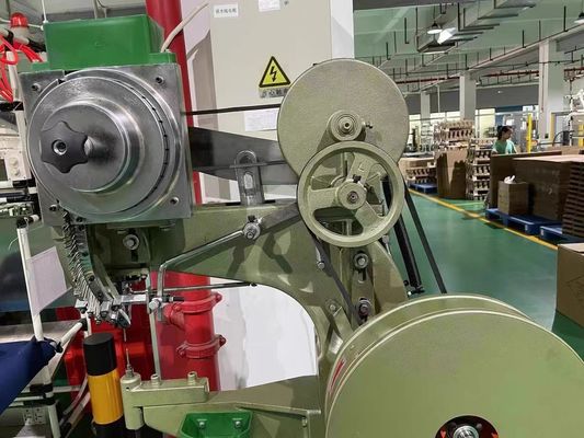 Rivettazione a tubo cavo per indumenti in pelle rivettazione in metallo e plastica