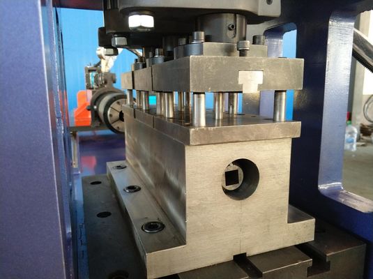CK40CNC Pipe Hole Punching Machine Alta precisione CNC Punching automatico a barre
