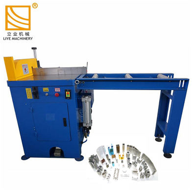 L455 Macchina semiautomatica per il taglio dell'alluminio