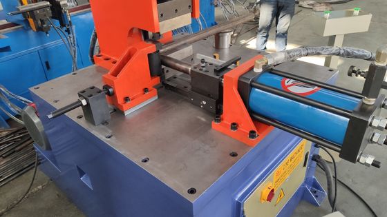 Macchina per perforare automatico CH40 tubi dritti e gomiti
